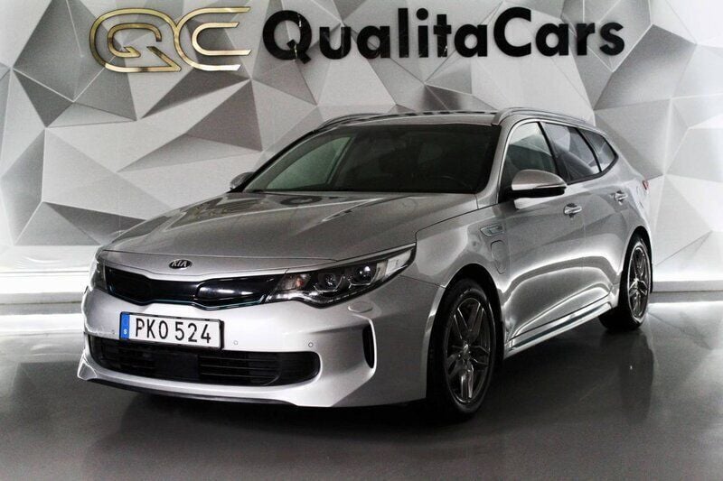 Silver Begagnad 2018 Kia Optima Hybrid 2 Sedan | 174 900 kr (Marknadspris) - Bild 1/4