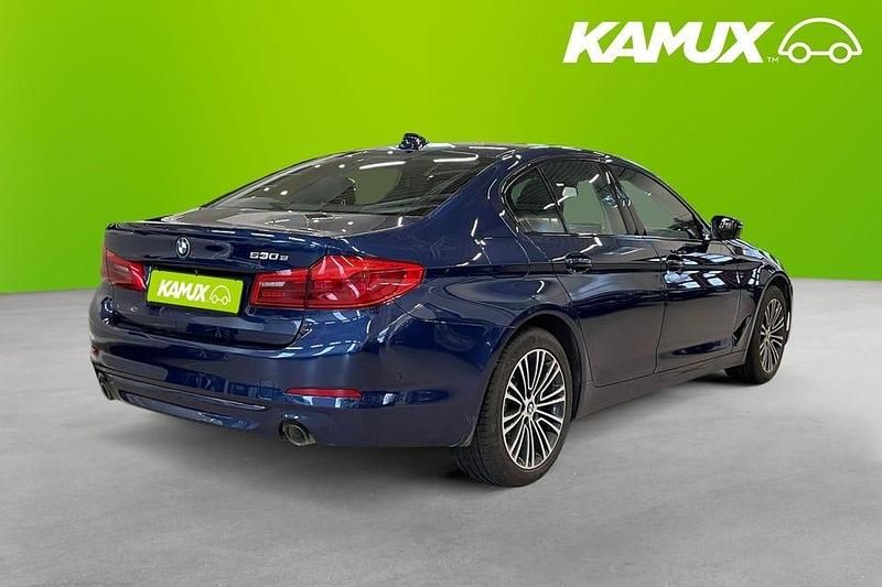Begagnad BMW 530 iPerformance 252 HK (185 kW) 2020 Blå