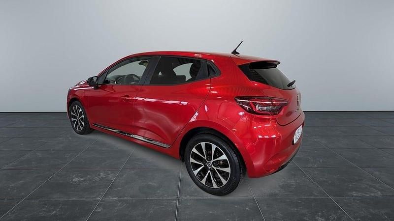 Begagnad Renault Clio V Zen 101 HK (74 kW) 2020 Röd Halvkombi