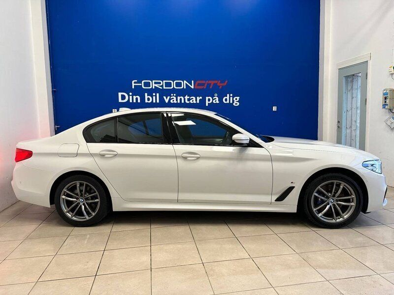 Begagnad BMW 530e iPerformance 184 HK (135 kW) 2019 Vit Sedan