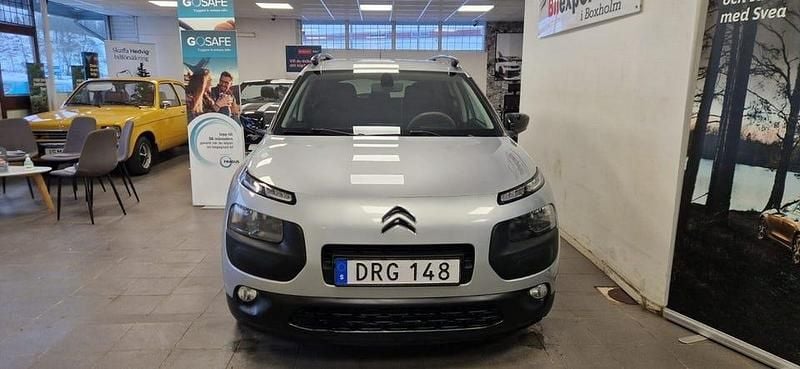 Begagnad Citroën C4 Cactus PureTech 82 HK (60 kW) 2014 Silver Halvkombi