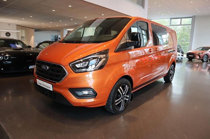 Orange (orange metallic) Begagnad 2023 Ford Transit Custom Van | 469 900 kr (Dyr) - Bild 1/4