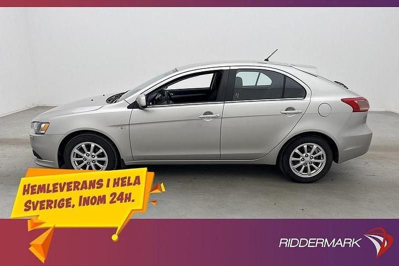 Silver Begagnad 2013 Mitsubishi Lancer Sportback Halvkombi | 84 800 kr (Marknadspris) - Bild 1/3