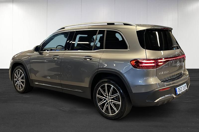 Begagnad Mercedes EQB250+ 2026 Grå SUV