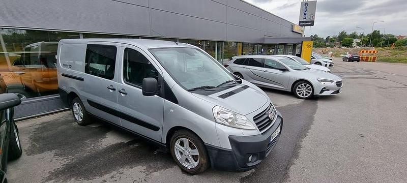 Begagnad Fiat Scudo 130 HK (95 kW) 2013 Grå Van