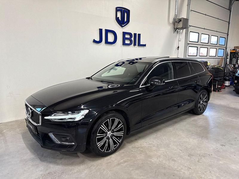 Svart Begagnad 2018 Volvo V60 Inscription Kombi | 319 900 kr (Dyr) - Bild 1/4