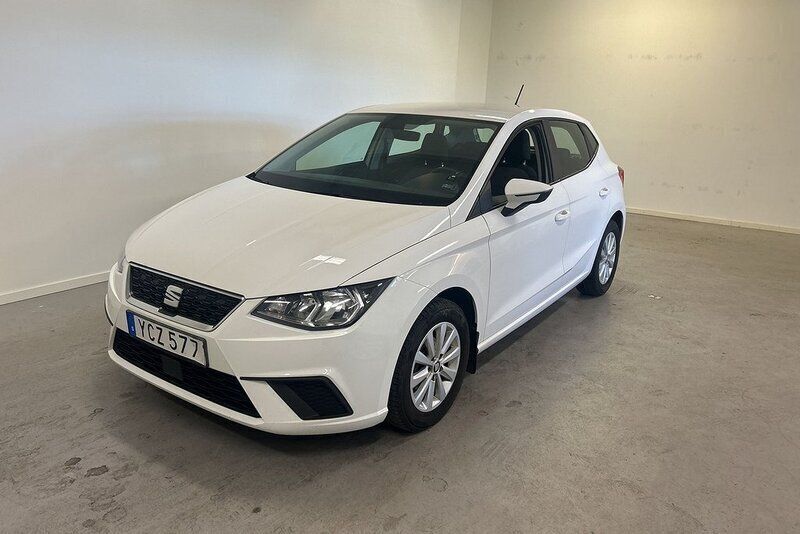 Vit Begagnad 2019 Seat Ibiza Halvkombi | 99 900 kr (Marknadspris) - Bild 1/2