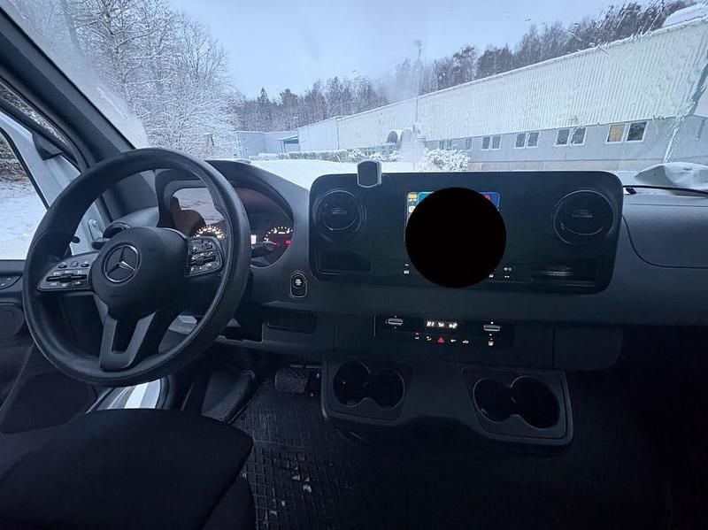 Begagnad Mercedes Sprinter 143 HK (105 kW) 2019 Van