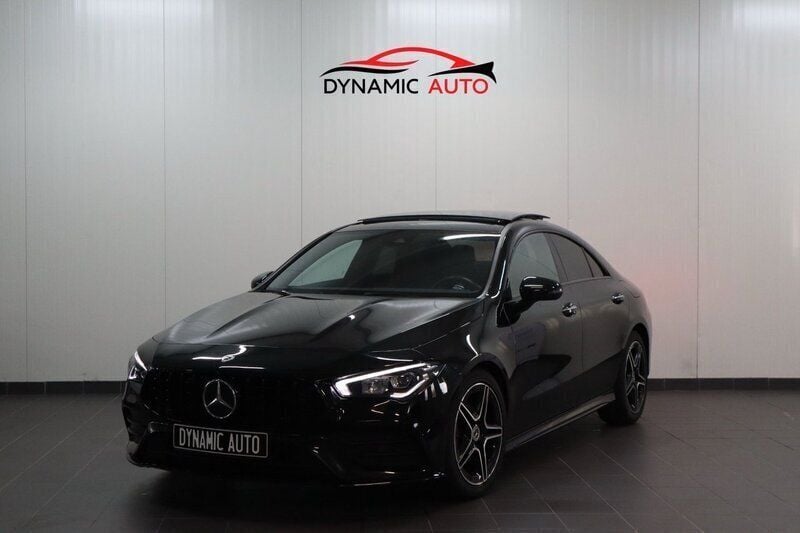 Svart Begagnad 2022 Mercedes CLA180 AMG Sedan | 329 900 kr (Marknadspris) - Bild 1/4