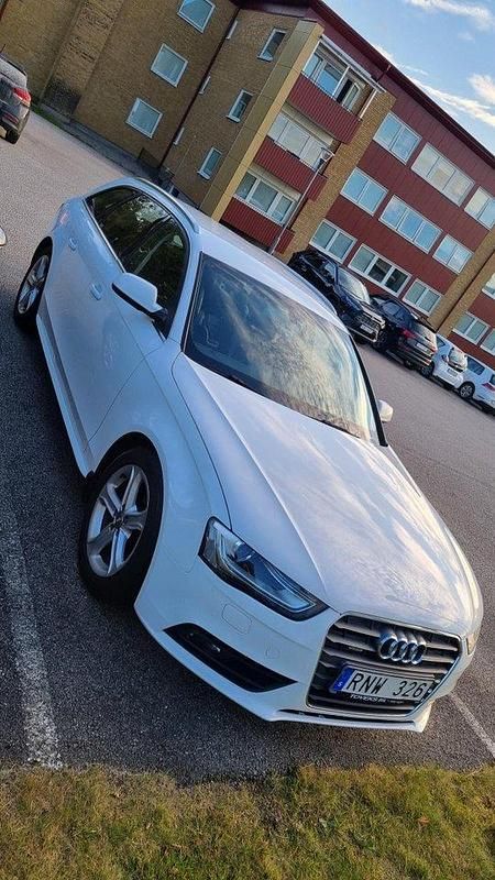 Vit Begagnad 2014 Audi A4 Kombi | 99 900 kr (Marknadspris) - Bild 1/4