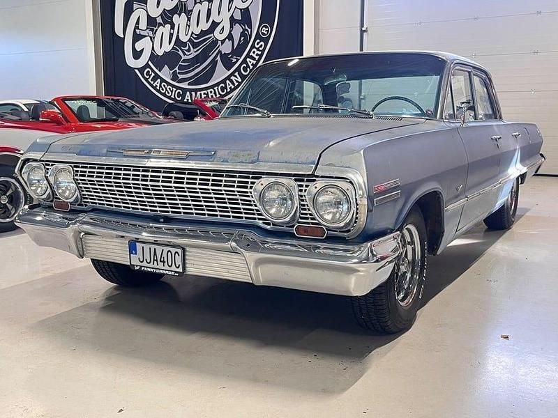 Blå Begagnad 1963 Chevrolet Impala Sedan | 210 000 kr - Bild 1/4