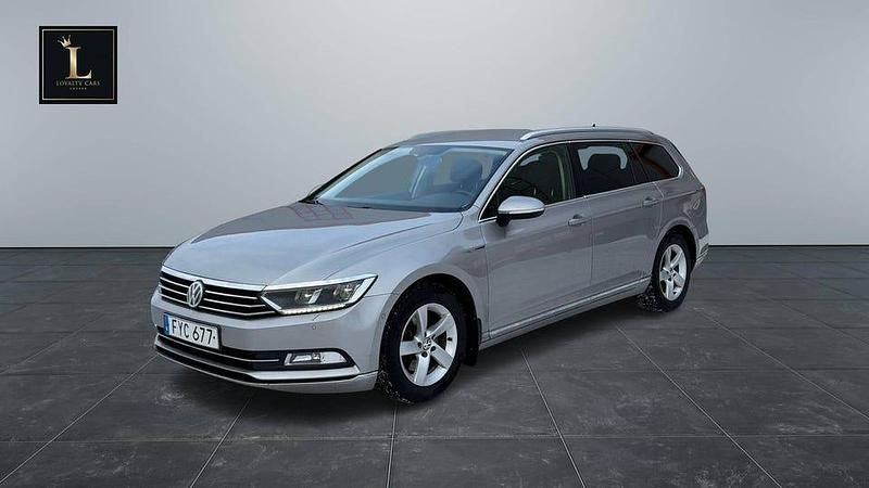 Begagnad VW Passat GT 190 HK (139 kW) 2015 Silver Kombi