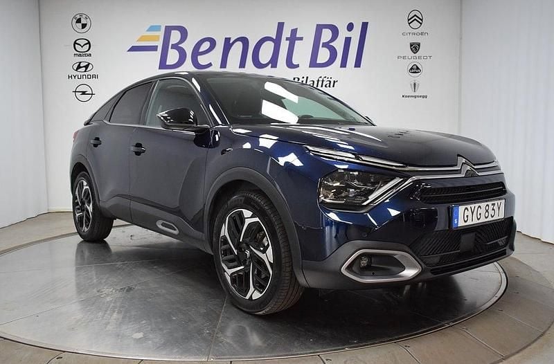 Blå Begagnad 2024 Citroën C4 PureTech Halvkombi | 214 500 kr (Marknadspris) - Bild 1/3