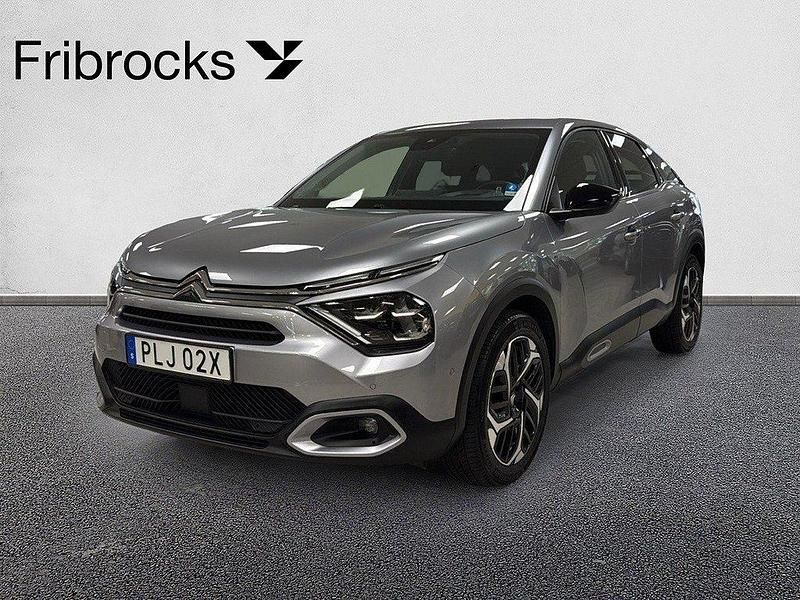 Grå Begagnad 2024 Citroën C4 Shine Halvkombi | 229 900 kr (Marknadspris) - Bild 1/4