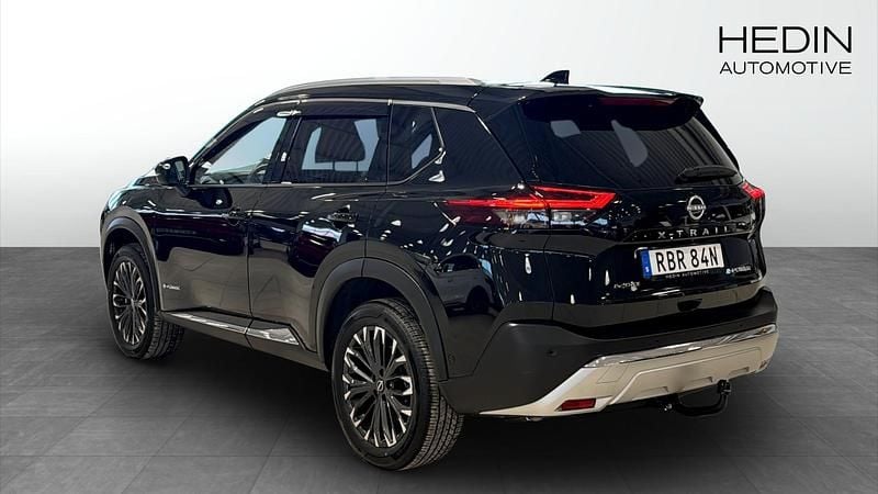Begagnad Nissan X-Trail Tekna 214 HK (157 kW) 2025 Svart SUV