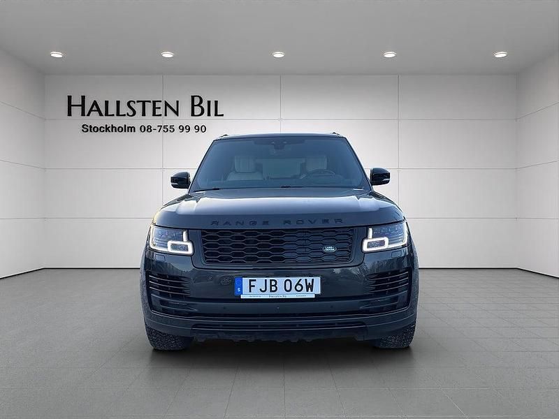 Begagnad Land Rover Range Rover Autobiography 300 HK (220 kW) 2020 Grå SUV
