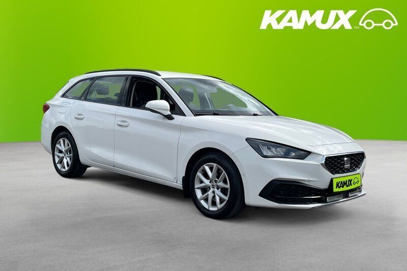 Vit Begagnad 2022 Seat Leon ST Style Kombi | 189 800 kr - Bild 1/3