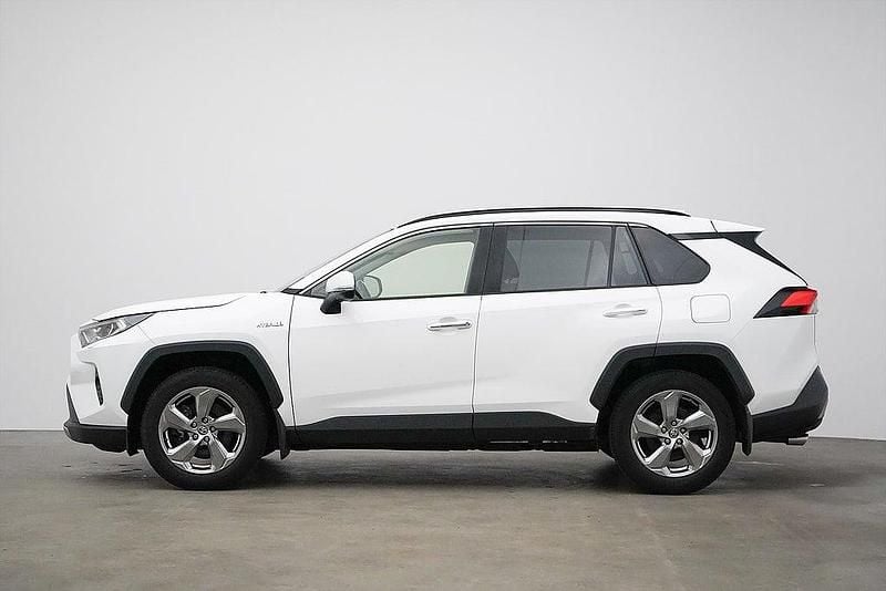 Begagnad Toyota RAV4 Hybrid 2019 Vit SUV