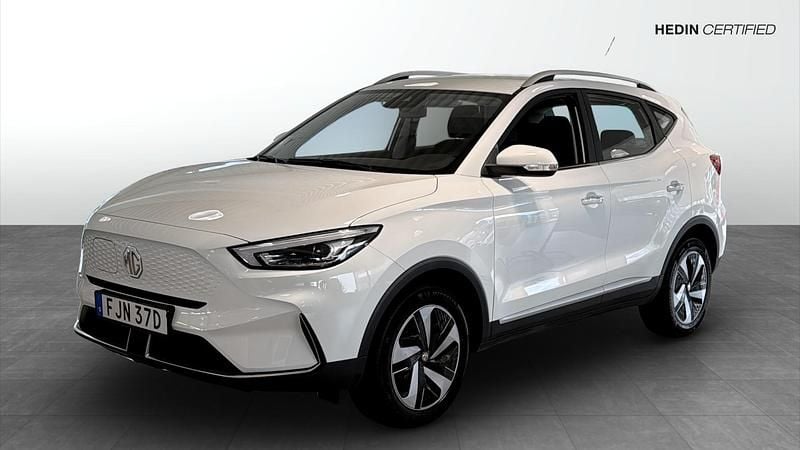 Begagnad 2022 MG ZS Sedan | 183 200 kr - Bild 1/4