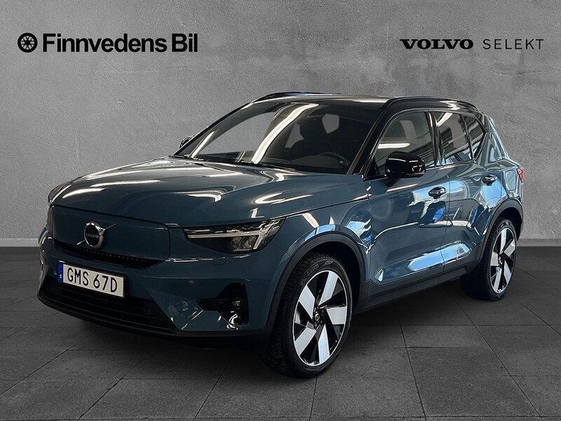 Blå Begagnad 2023 Volvo XC40 Plus SUV | 389 000 kr - Bild 1/4