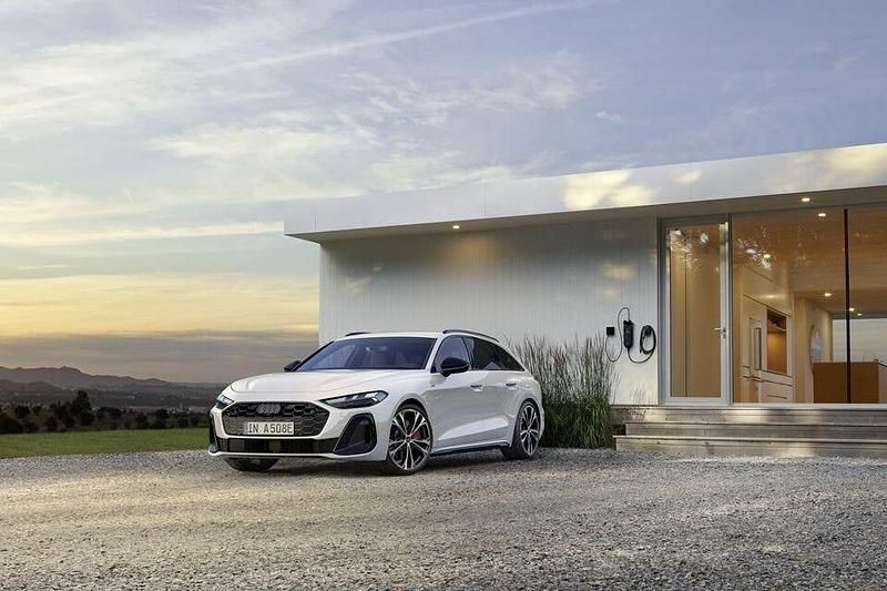 Ny Audi A5 Design 300 HK (220 kW) 2025 Sportkupé