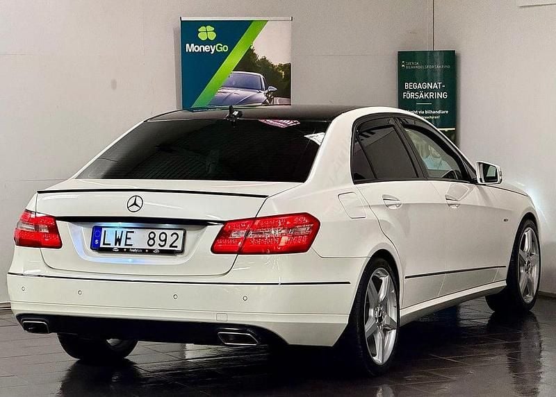 Begagnad Mercedes E250 Avantgarde 204 HK (150 kW) 2011 Vit Sedan