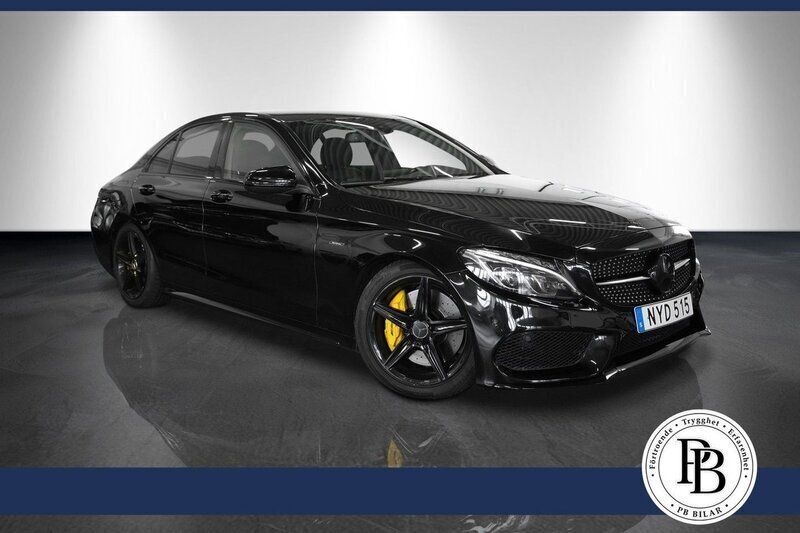 Svart Begagnad 2015 Mercedes C450 AMG AMG Sedan | 289 900 kr - Bild 1/3