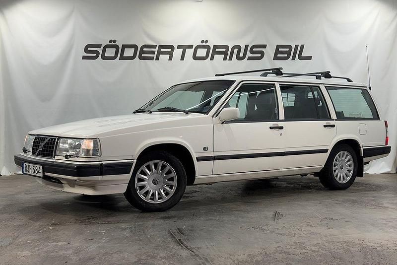 Vit Begagnad 1998 Volvo 940 Standard Kombi | 109 900 kr - Bild 1/4