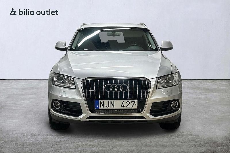 Begagnad Audi Q5 Design 177 HK (130 kW) 2013 Silver SUV