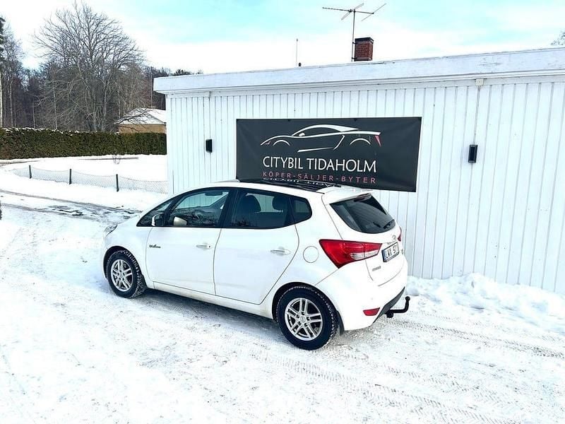 Begagnad Hyundai ix20 Edition 116 HK (85 kW) 2011 Vit Halvkombi