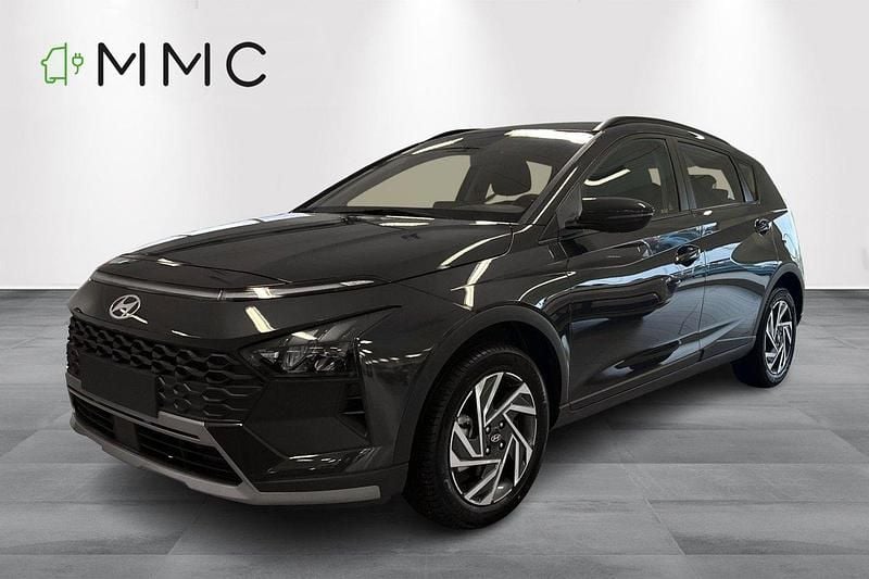 Grå Begagnad 2024 Hyundai Bayon Essential SUV | 249 000 kr (Marknadspris) - Bild 1/4