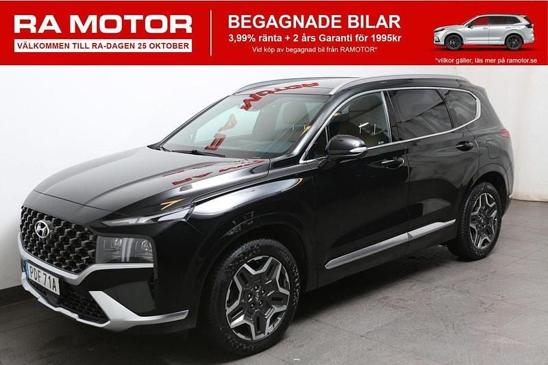 Svart (abyss black (pearl)) Begagnad 2022 Hyundai Santa Fe Advanced SUV | 399 800 kr (Bra pris) - Bild 1/3