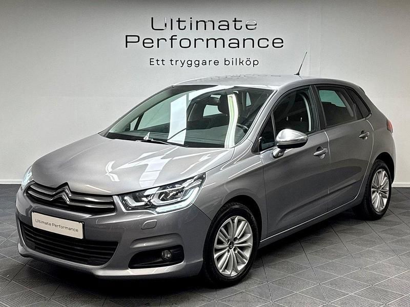 Silver Begagnad 2016 Citroën C4 Halvkombi | 89 000 kr (Marknadspris) - Bild 1/4