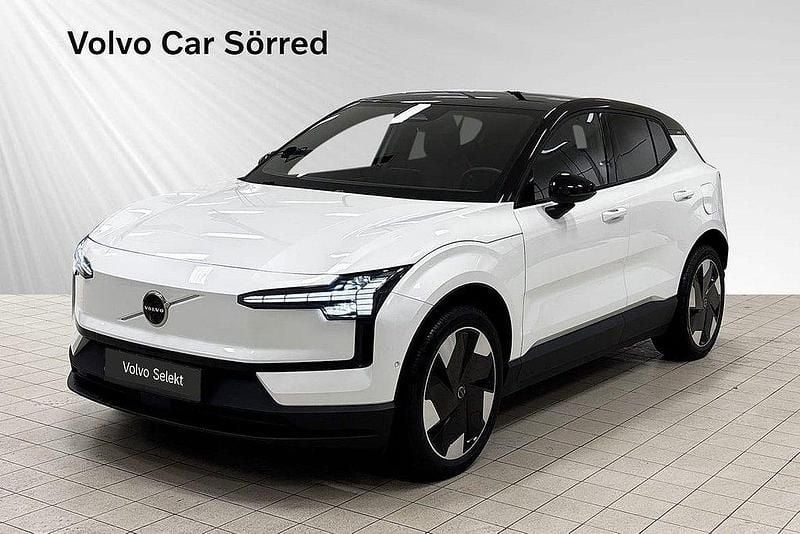 Vit Begagnad 2023 Volvo EX30 Ultra SUV | 389 900 kr - Bild 1/3