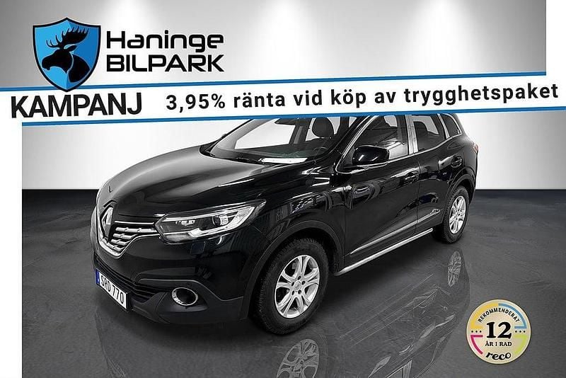 Svart Begagnad 2015 Renault Kadjar LIMITED SUV | 114 900 kr (Marknadspris) - Bild 1/2