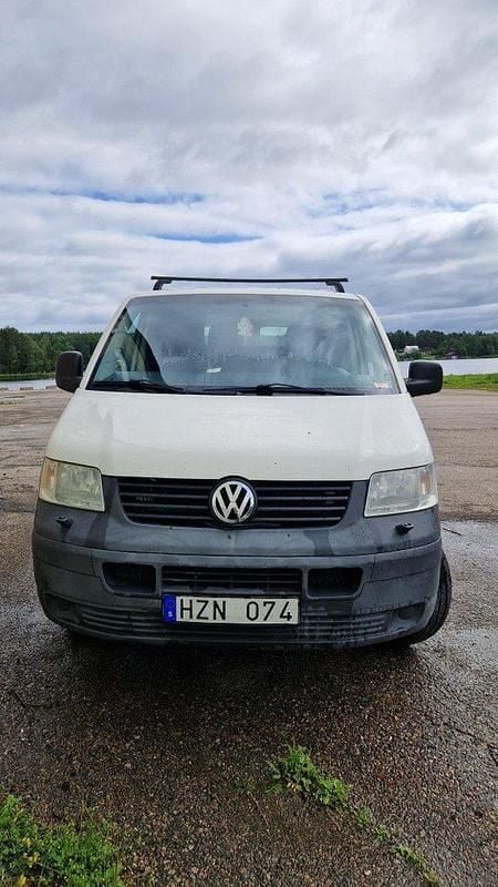 Vit Begagnad 2009 VW T5 Van | 52 000 kr (Superpris) - Bild 1/4