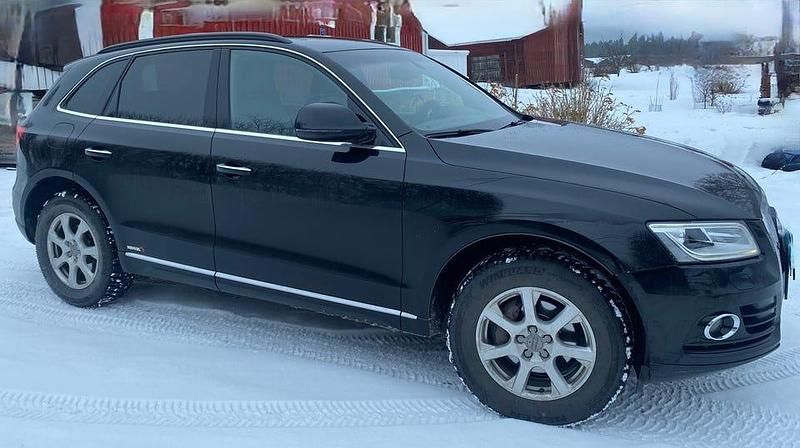 Begagnad Audi Q5 190 HK (139 kW) 2016 Metallic SUV