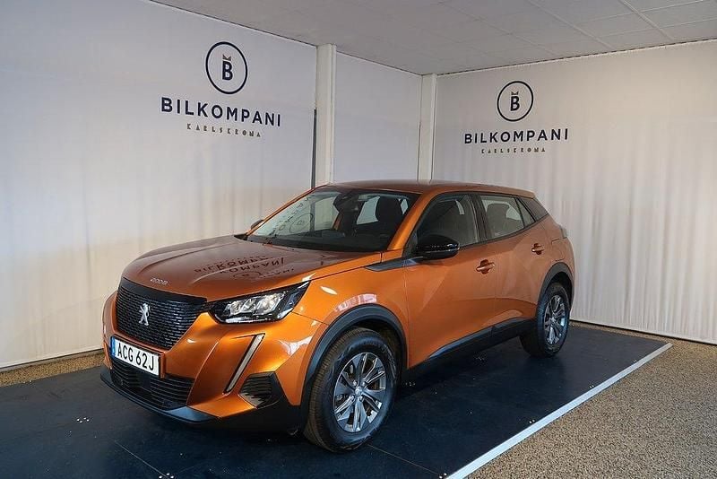 Orange Begagnad 2022 Peugeot 2008 SUV | 204 800 kr (Marknadspris) - Bild 1/4