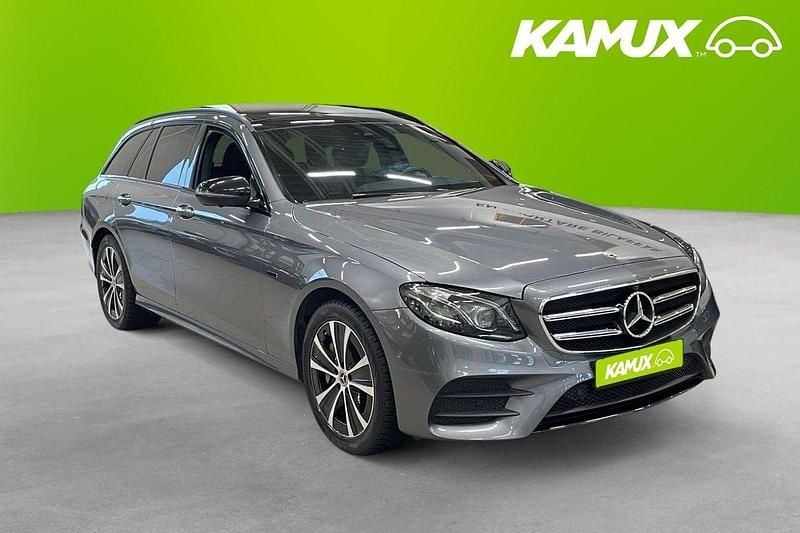 Grå Begagnad 2019 Mercedes E300 AMG Kombi | 359 700 kr (Marknadspris) - Bild 1/3