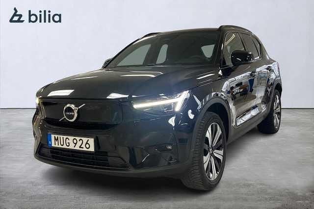 Svart Begagnad 2022 Volvo XC40 Plus SUV | 359 900 kr - Bild 1/3