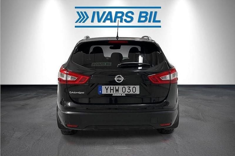 Begagnad Nissan Qashqai Acenta 110 HK (80 kW) 2016 Svart SUV
