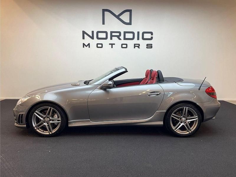 Grå Begagnad 2010 Mercedes SLK350 Cab | 199 900 kr - Bild 1/4