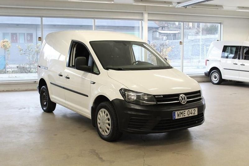 Begagnad VW Caddy 122 HK (89 kW) 2018 Vit Minibuss