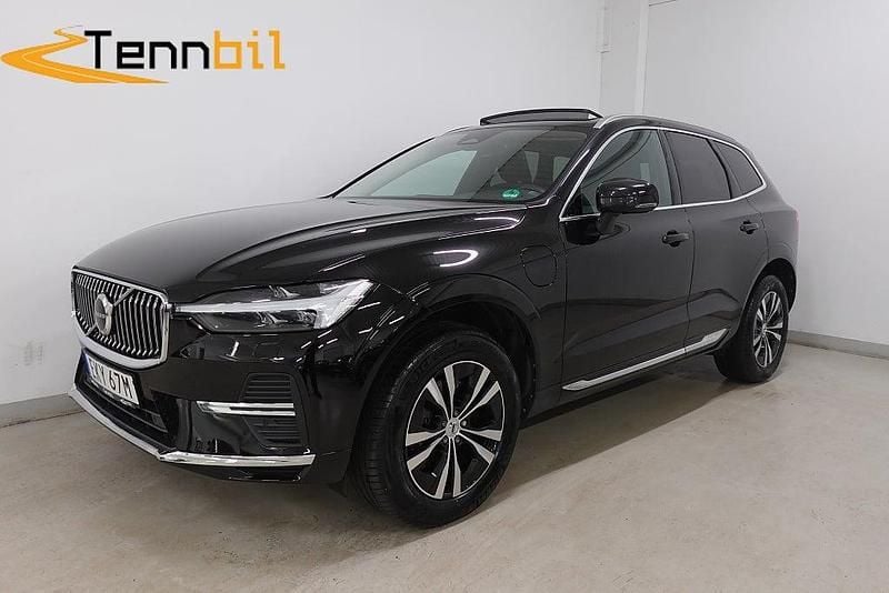 Svart Begagnad 2022 Volvo XC60 SUV | 309 900 kr (Superpris) - Bild 1/4