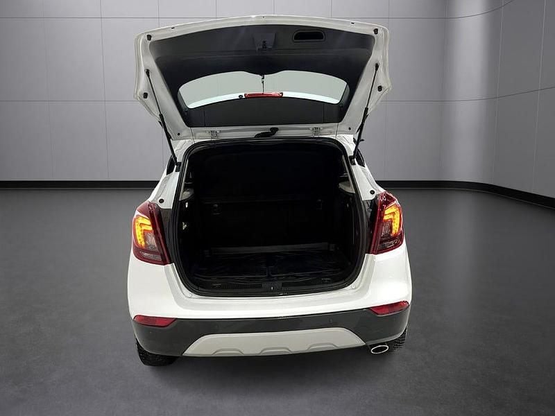 Begagnad Opel Mokka X Dynamic 141 HK (103 kW) 2018 Vit SUV