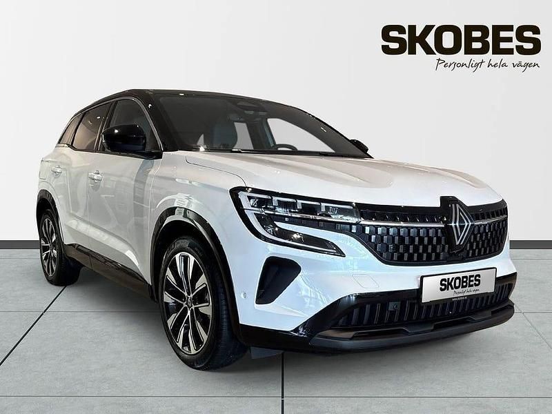 Vit Begagnad 2025 Renault Austral Techno SUV | 409 900 kr (Dyr) - Bild 1/3