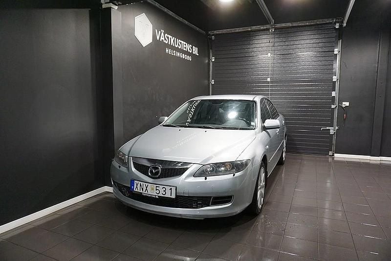 Grå Begagnad 2005 Mazda 6 Inclusive Sedan | 64 900 kr (Dyr) - Bild 1/4