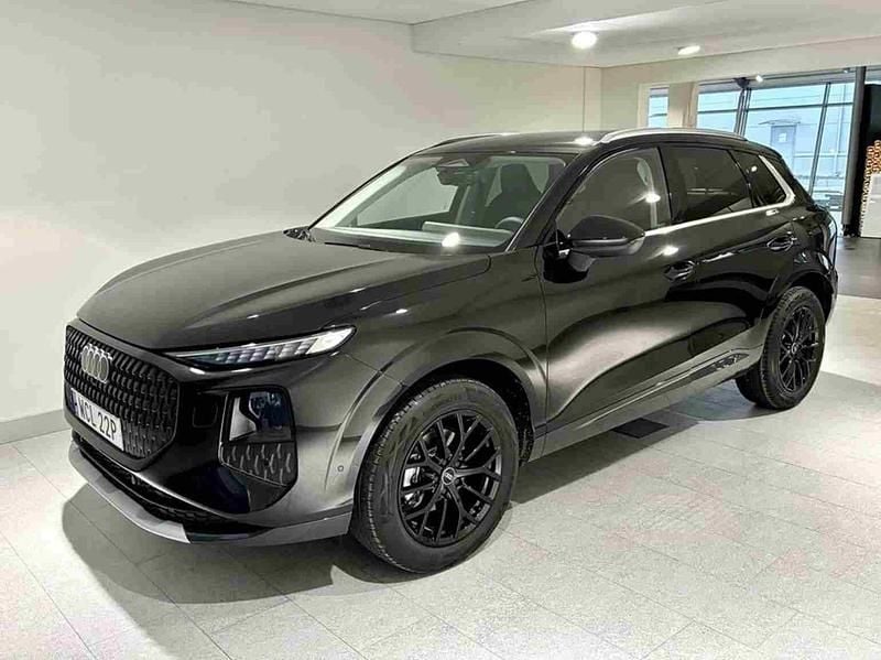Svart Ny 2026 Audi Q3 SUV | 499 000 kr - Bild 1/1