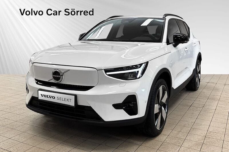 Vit Begagnad 2024 Volvo EX40 Performance SUV | 549 900 kr (Superpris) - Bild 1/3