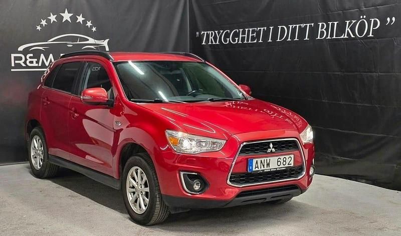 Begagnad Mitsubishi ASX 117 HK (86 kW) 2013 Mörkröd (röd) SUV